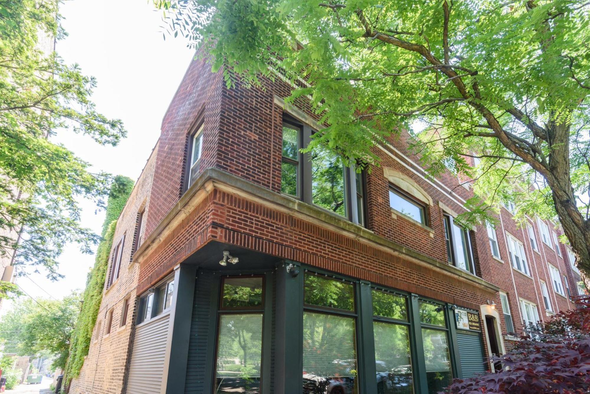 House 5863- Chicago'S Premier Bed And Breakfast Esterno foto
